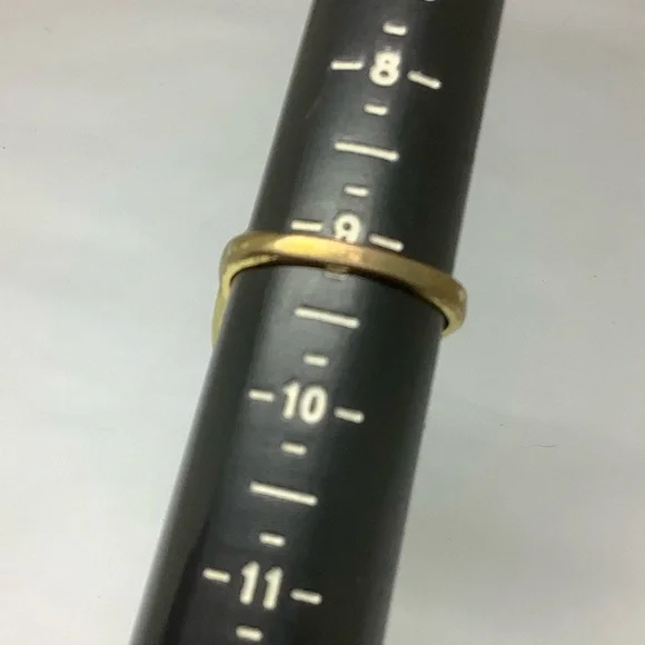 Gold Plated Mother of Pearl Ring - Picture 2 of 4